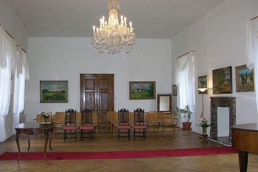 Zámek Březnice foto 004