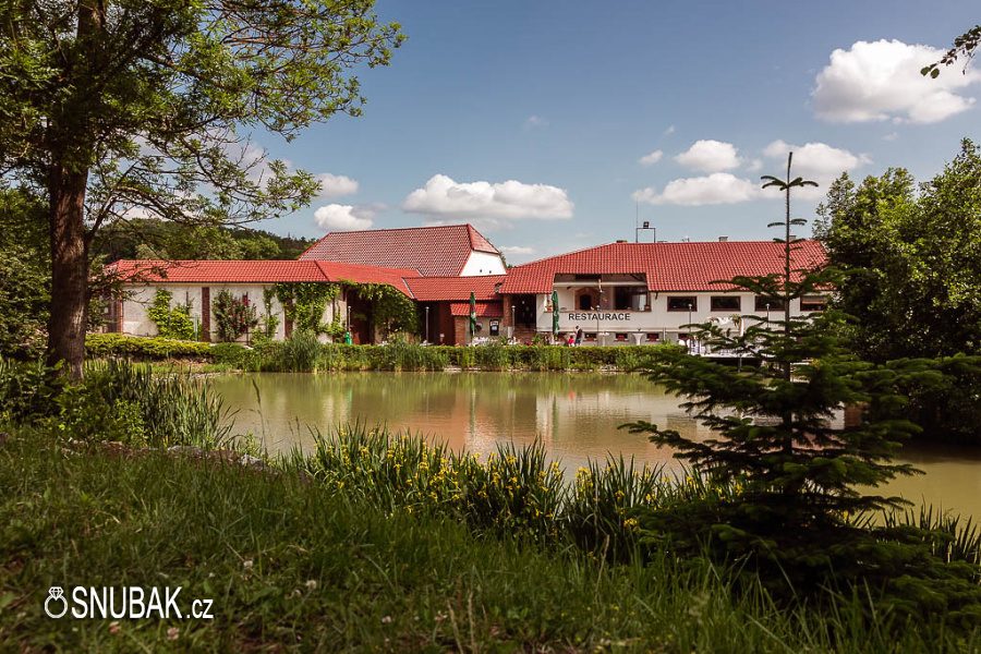 Restaurace a jízdárna Kopanský mlýn Tuchoměřice