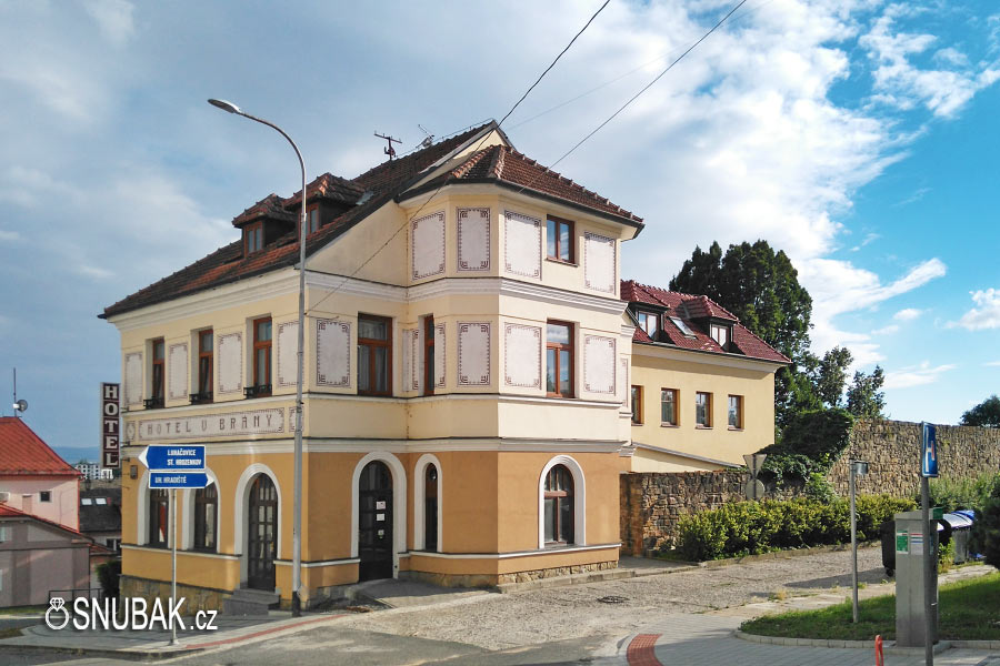 Restaurace a hotel U Brány Uherský Brod